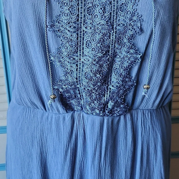 Dress Barn Sleeveless high low blue dress - Picture 4 of 13